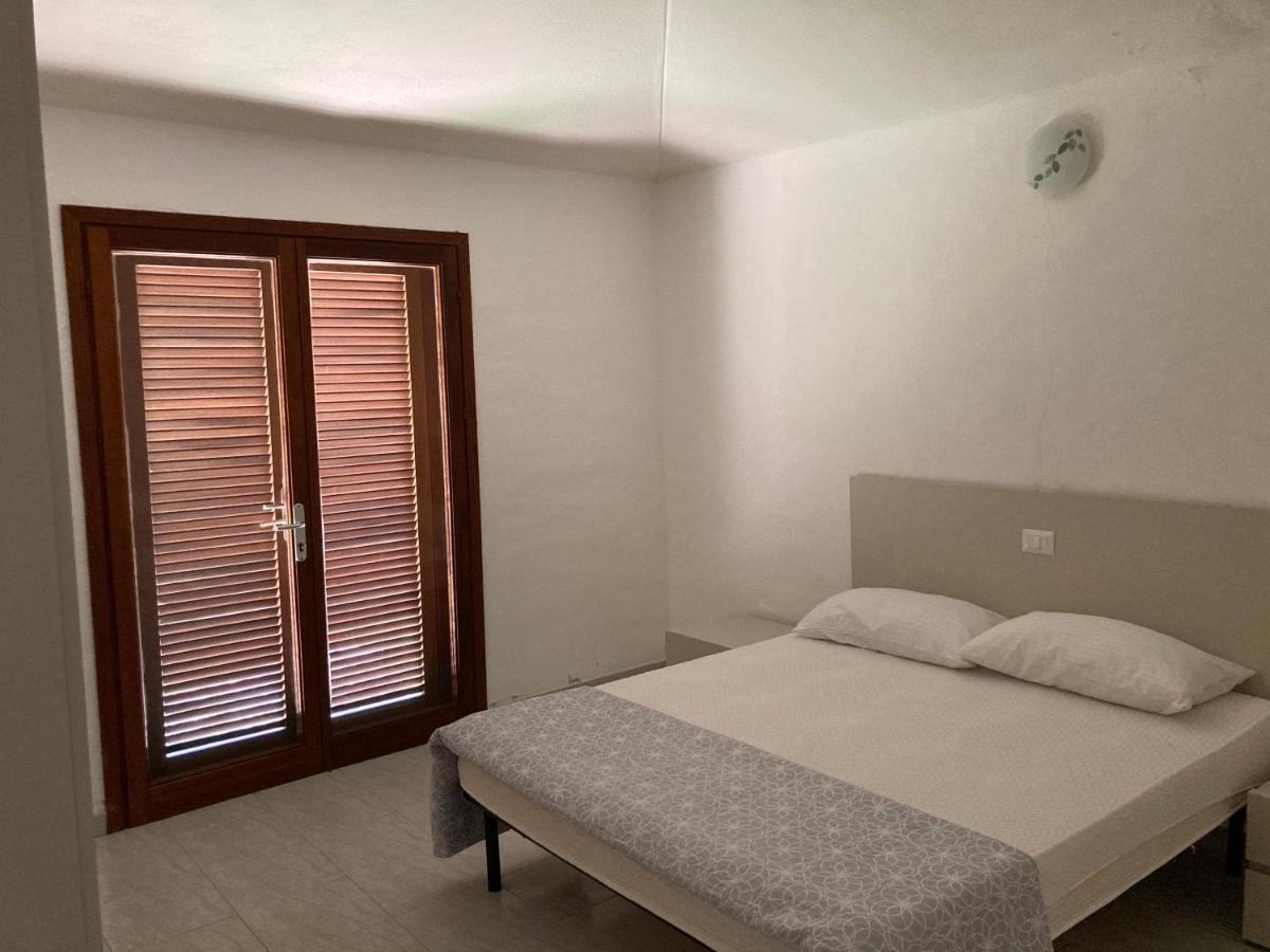 فيلا Residenze Gambaru سان تيودورو المظهر الخارجي الصورة
